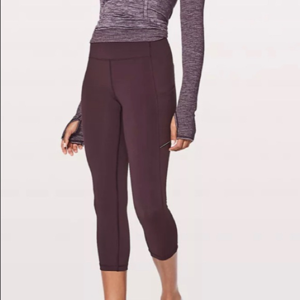 Lululemon speed up cropped leggings
